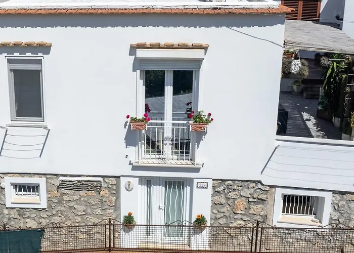 La Necussella * 아나카프리