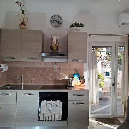 La Necussella Apartment *